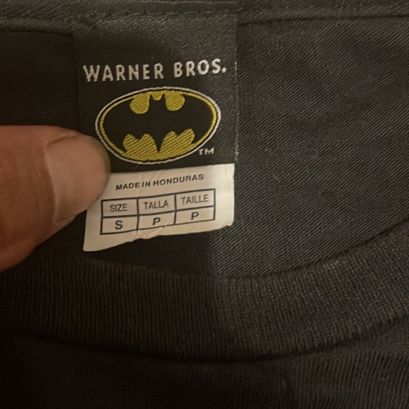 Vintage Warner Bros. DC Comics 2004 Batman T-Shirt Size Small In Black - Picture 2 of 3